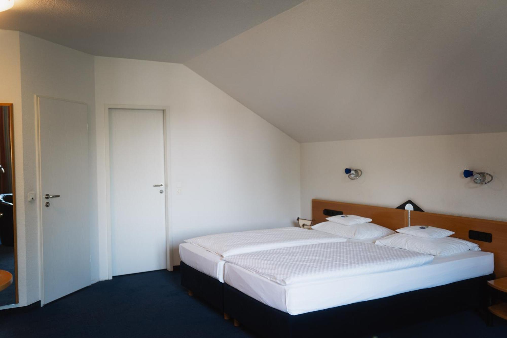 Hotel Am Weiher Erkelenz Εξωτερικό φωτογραφία